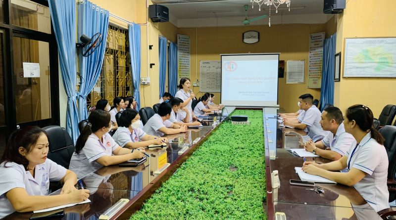 Bệnh viện Việt Nam – Thụy Điển Uông Bí tập huấn, chuyển giao Mô hình chăm sóc người bệnh theo đội